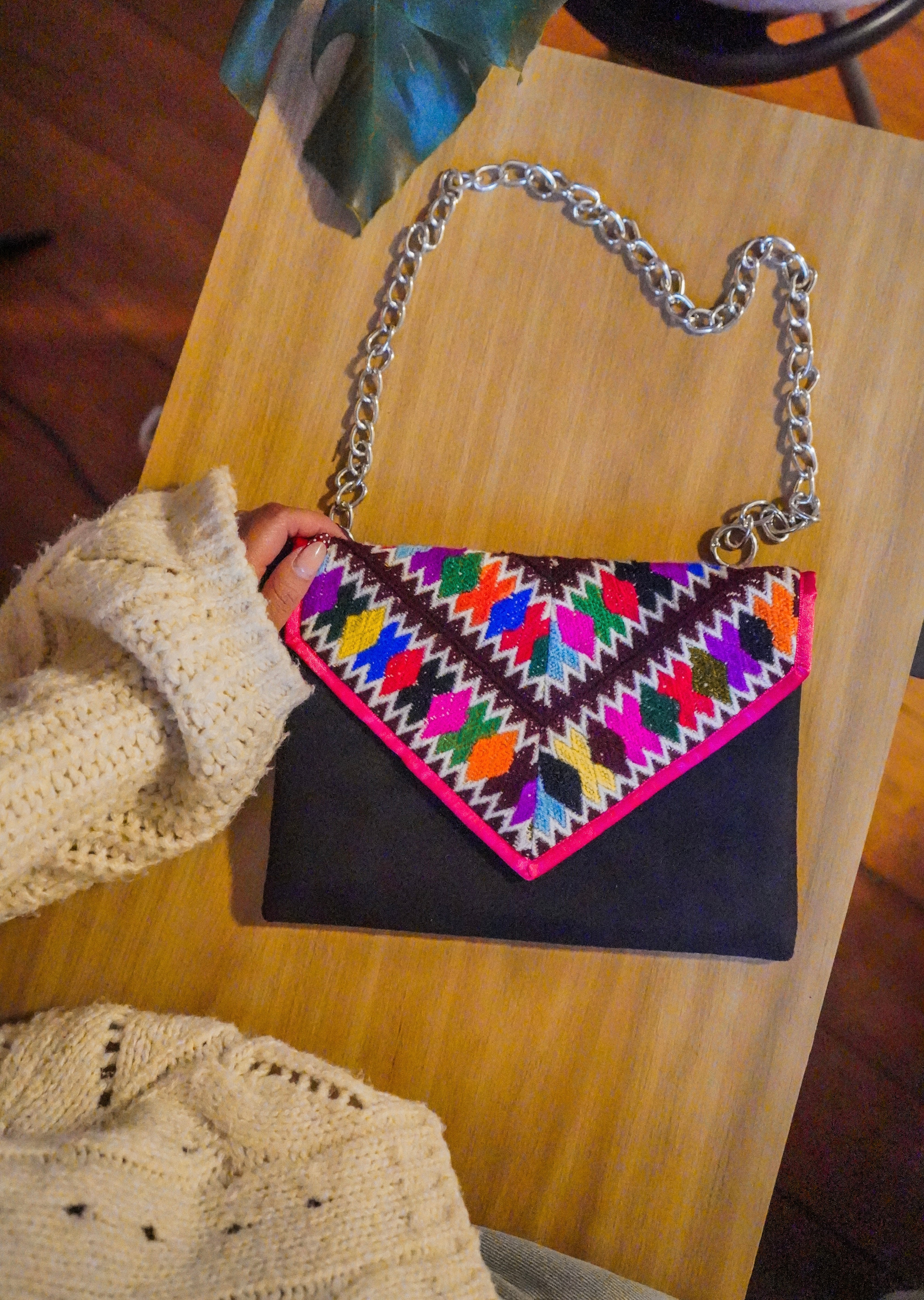 Crossbody Telar Lara